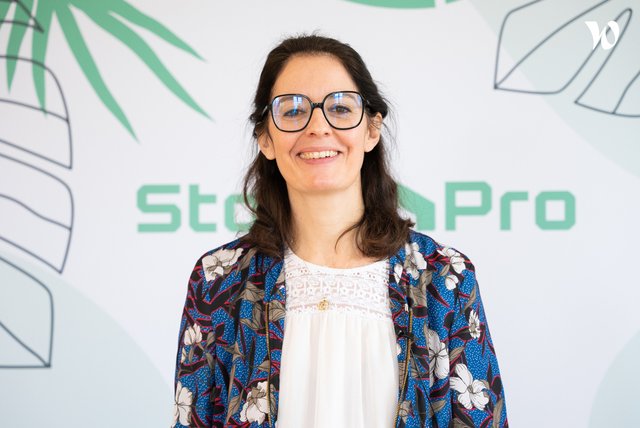 Rencontrez Agathe, Secrétaire générale - Stockpro