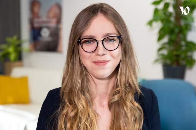 Rencontrez Sarah, Chargé d’études stratégiques à la direction digitale - Bouygues Telecom