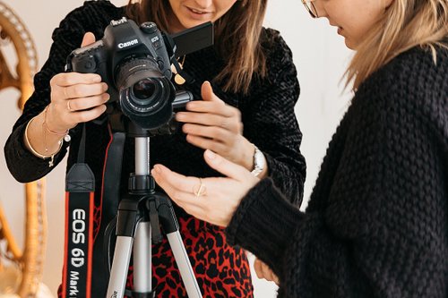 Le partage de connaissances entre collègues : un enjeu en entreprise