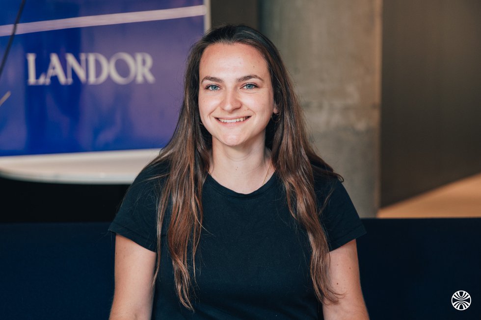 Rencontrez Claire, Senior Client Manager - Landor