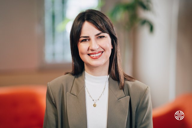 Rencontrez Ayse, Chef de projet technique - Flow Line Integration