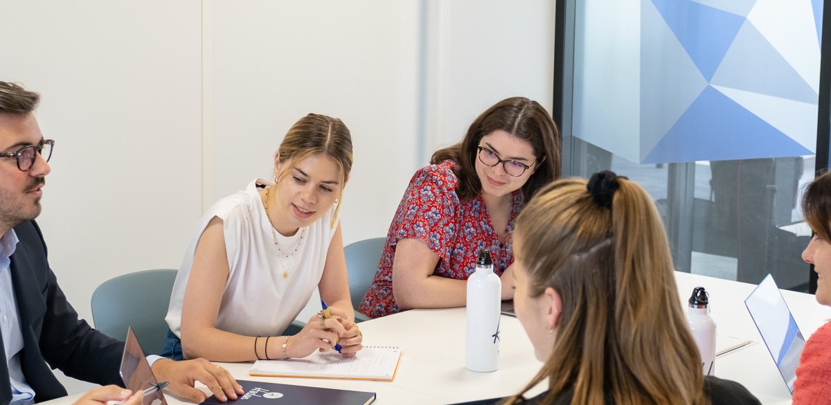 Experienced and Skilled Graduate Engineer with Proficiency in Python 3.10 and Technical Tools