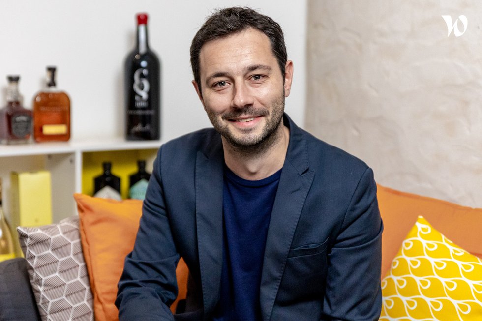 Rencontrez Christopher, directeur de clientèle du pôle RP et influence - SOWINE