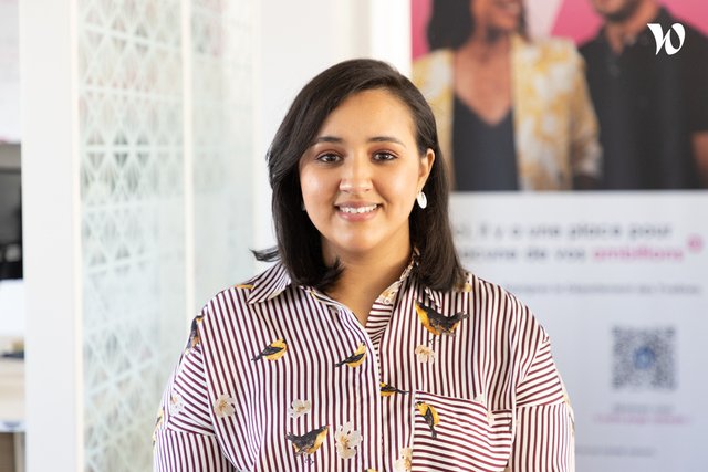 Rencontrez Imane, Coordinatrice de parcours d’insertion professionnelle - Département des Yvelines