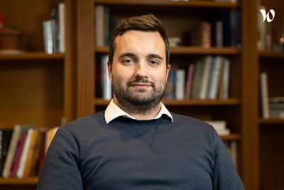 Rencontrez Victor, Associate