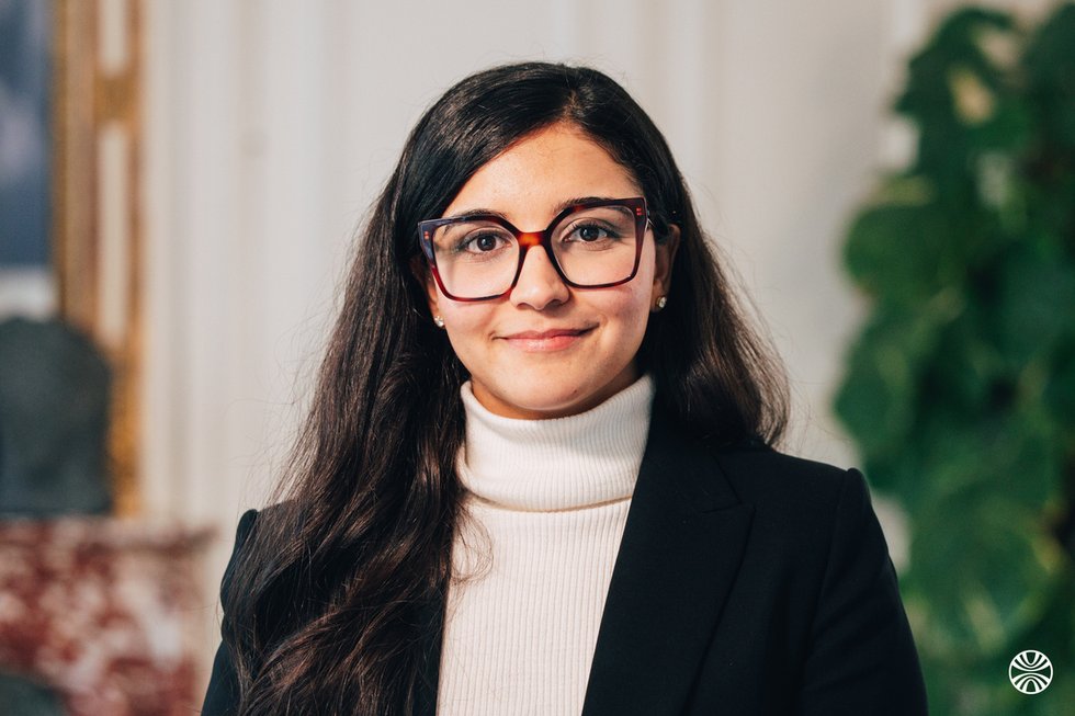 Rencontrez Rania, Consultante Confirmée - Practice Finance - Axis Alternatives