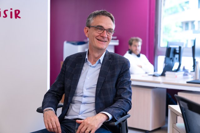 WINSEARCH : photos, vidéos, recrutement