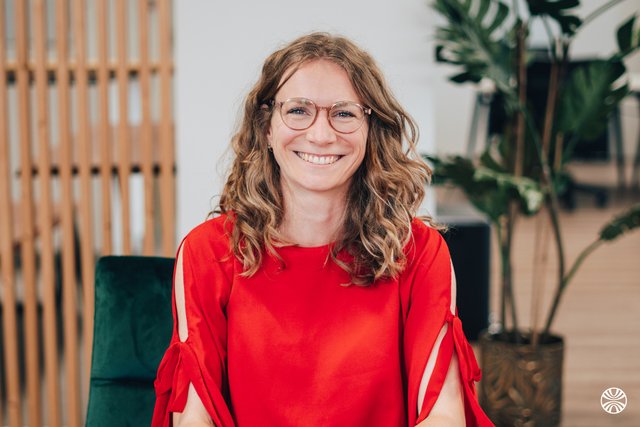 Rencontrez Pauline, Business Developer - Matawan