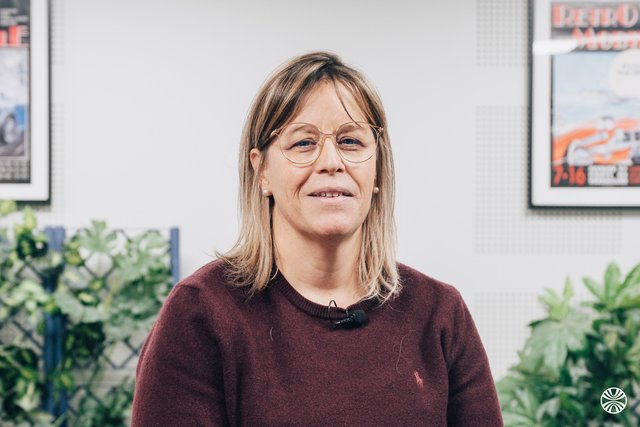 Rencontrez Maud, Chargée de Clientèle - RETRO+ Assurances