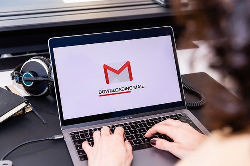 ¿Tiene derecho tu jefe a leer tus e-mails?