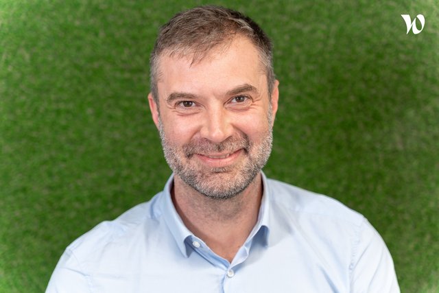 Rencontrez Julien, Architecte réseaux - AP-HP - Direction des Services Numériques (DSN)