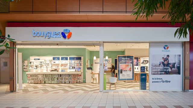 CINECOM, 1er partenaire de BOUYGUES TELECOM