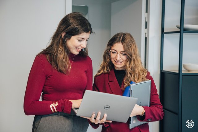 L - Founders of loyalty France