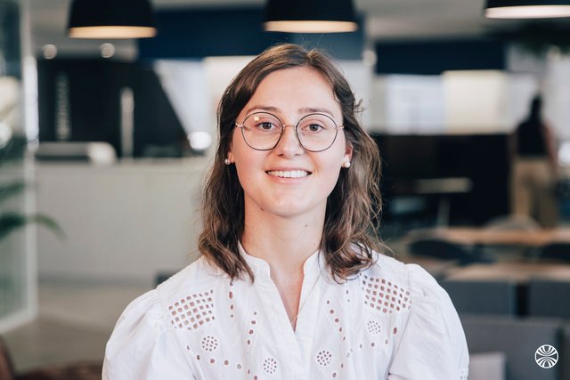 Meet Louise, Expertise Services Financiers - Wavestone