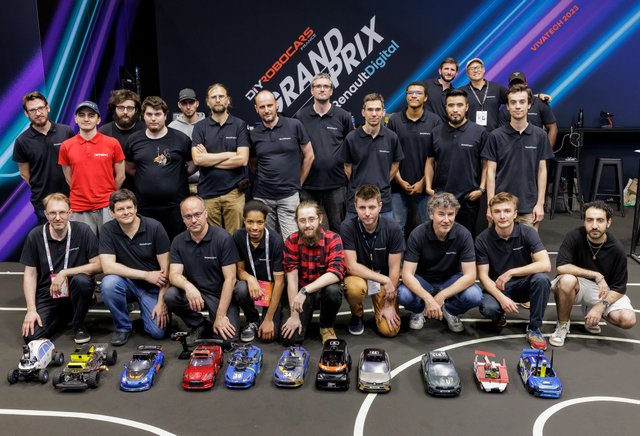 Compétiteurs « DIY Robocars France – Grand Prix Renault Digital » Vivatech 2023 - Renault Digital