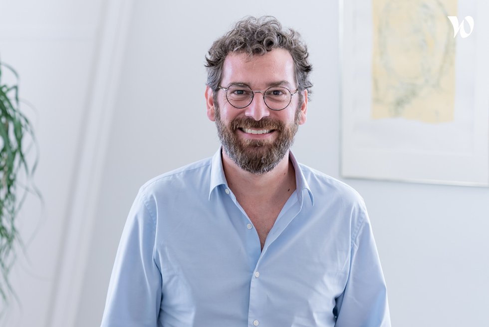 Romain, directeur de l'équipe de programmes et des partenariats - Institut de la Vision