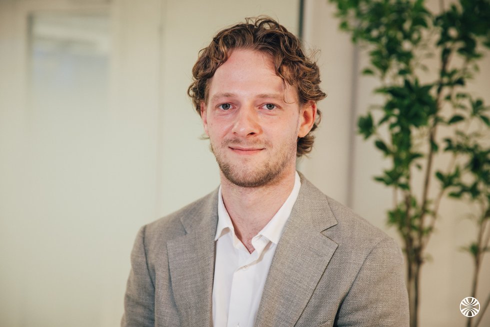 Rencontrez Tristan, Research Associate - AlumnEye