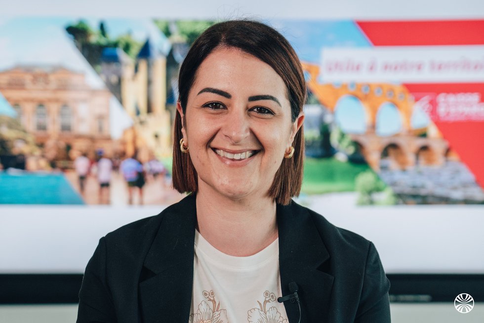 Rencontrez Laura, Gestionnaire de Clientèle Patrimoniale - Caisse D'Épargne Languedoc-Roussillon