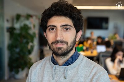 Rencontrez Ali, Consultant Stratégie Digitale & Data