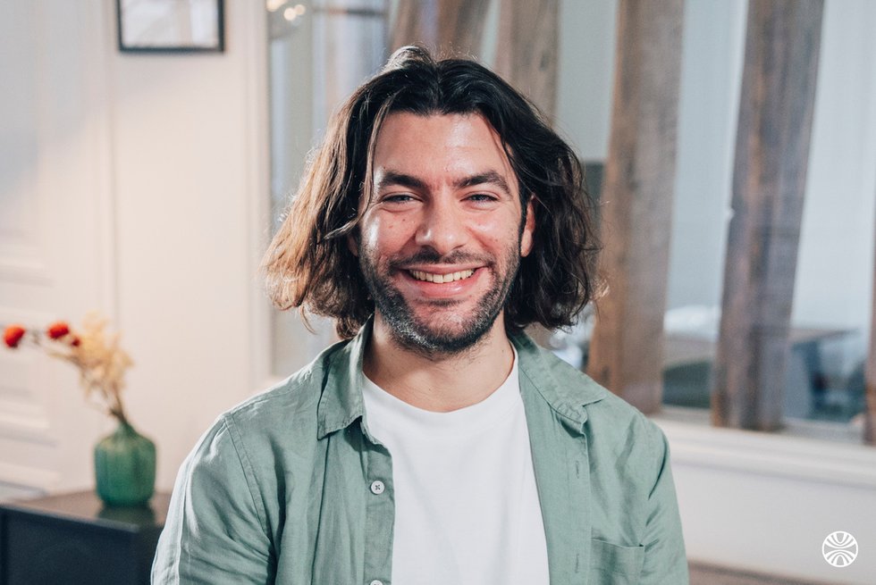 Rencontrez Ramy, Account Executive - Finovox