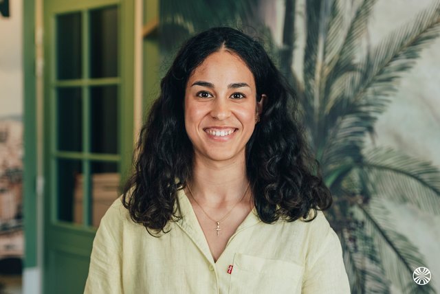 Rencontrez Maëva, Graphiste - Howden France