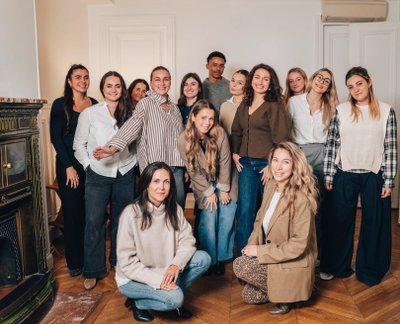 Digital Brand Makers (DBM)