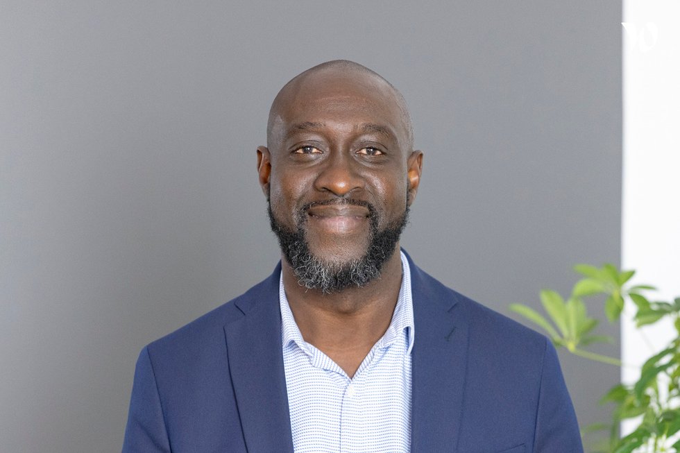 Rencontrez Achille, Business Development Director Africa - APL DATA CENTER