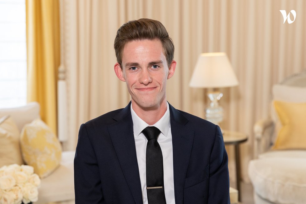 Rencontrez Rodolphe, Demi-Chef de Rang Room Service - Four Seasons Hotel George V
