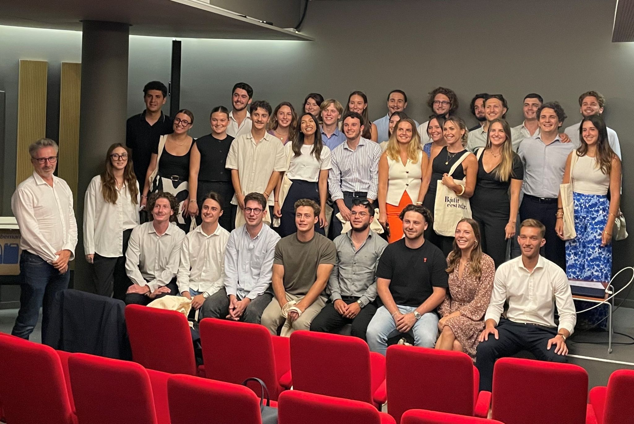 🎓 [RELATIONS ÉCOLES] - Kaufman &amp; Broad, fier d’avoir accompagné les jeunes talents de l’immobilier lors du Business Game de l’ESPI Bordeaux !