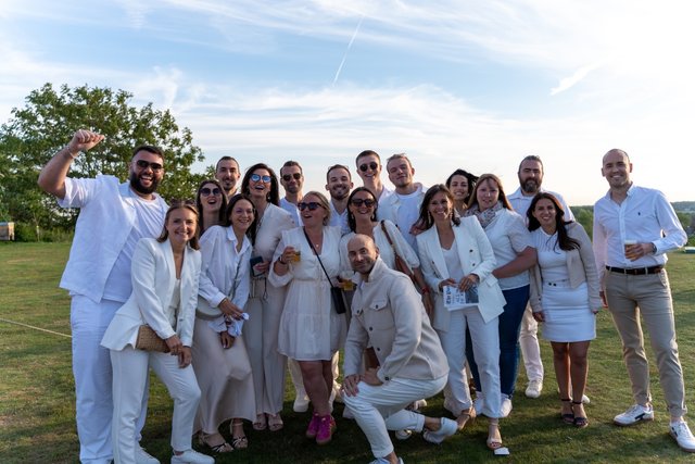 GROUPE POSITIVE