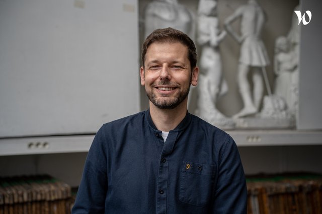 Rencontrez Nikolas, directeur des programmes - Penninghen