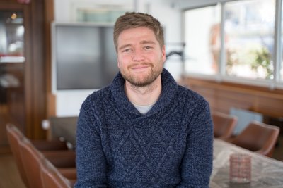 Rencontrez Florent, Chargé d'emploi et de partenariats