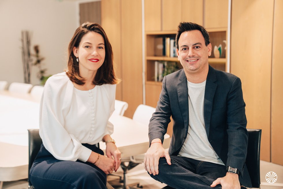 Rencontrez Marjorie, Directrice Apsys Brand Booster et Benjamin, Responsable commercialisation - APSYS