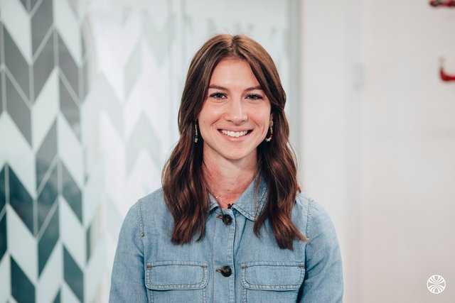Rencontrez Pauline, Responsable Juridique - VINCI Energies en France