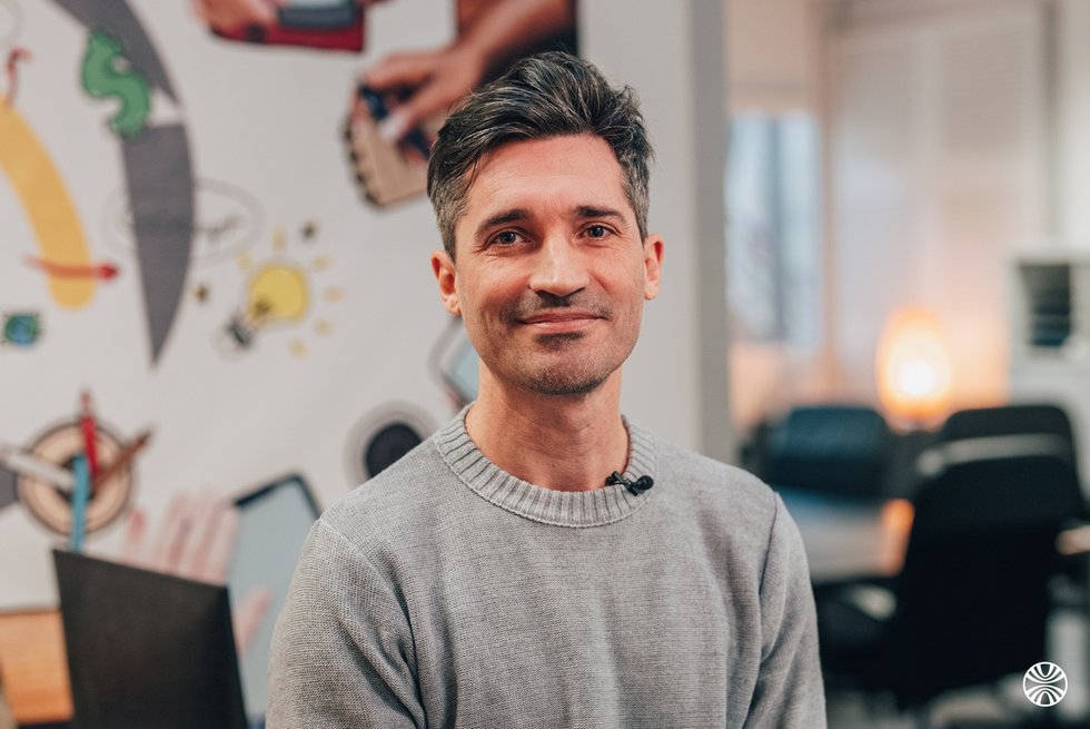 Rencontrez Johan, Franchisé - Mon Assistant Numérique