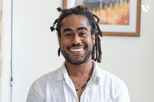 Rencontrez Keryl, English Supervisor - Axeptio