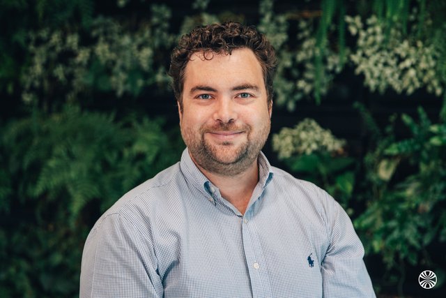 Rencontrez Jim, Senior Manager - Orphoz