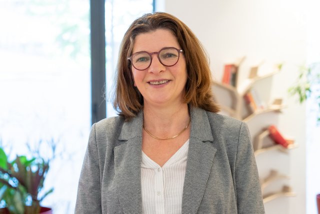 Rencontrez Laurence, Contractuelle dans un Pôle Données - L'informatique aux Finances publiques