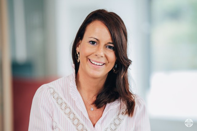 Rencontrez Stéphanie, DRH - ELCIA Groupe