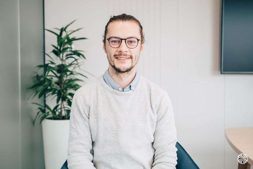 Rencontrez Corentin, Data Analyst - NAOS (Bioderma - Institut Esthederm - Etat Pur)