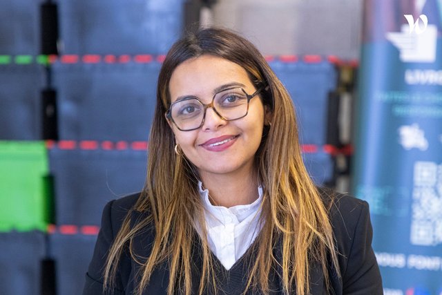 Rencontrez Nabila, Directrice des opérations