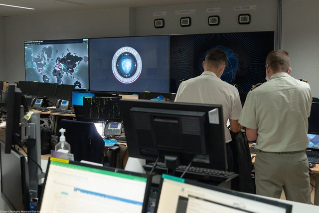 Commandement de la Cyberdéfense (COMCYBER)