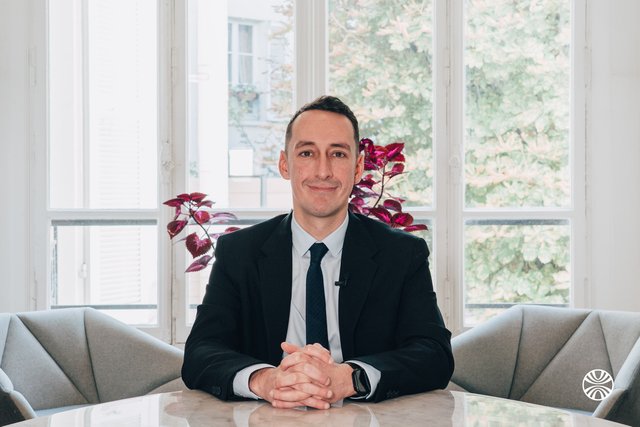 Rencontrez Yoann, Consultant M&A - Longchamp Partners