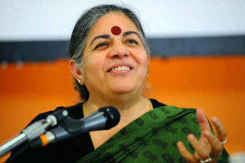 Vandana Shiva : "Il faut travailler pour s’efforcer de créer un monde meilleur"