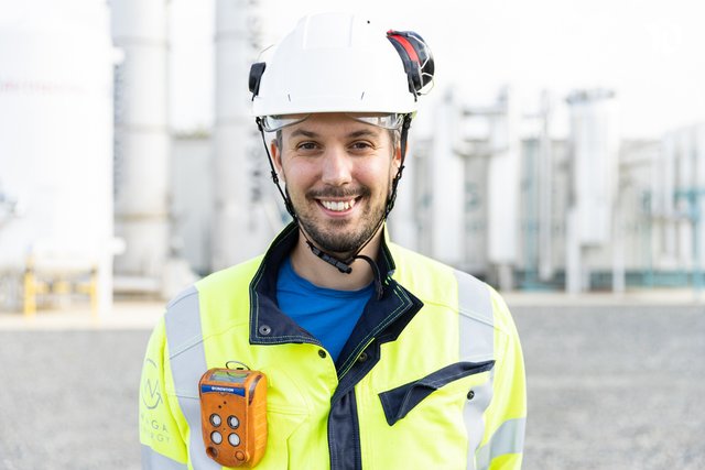 Rencontrez Cédric, Technicien de production au siège