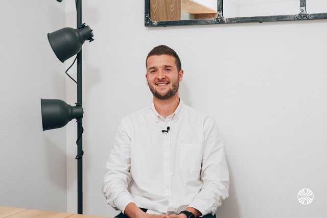 Rencontrez Vianney - Account Executive - Klein Blue