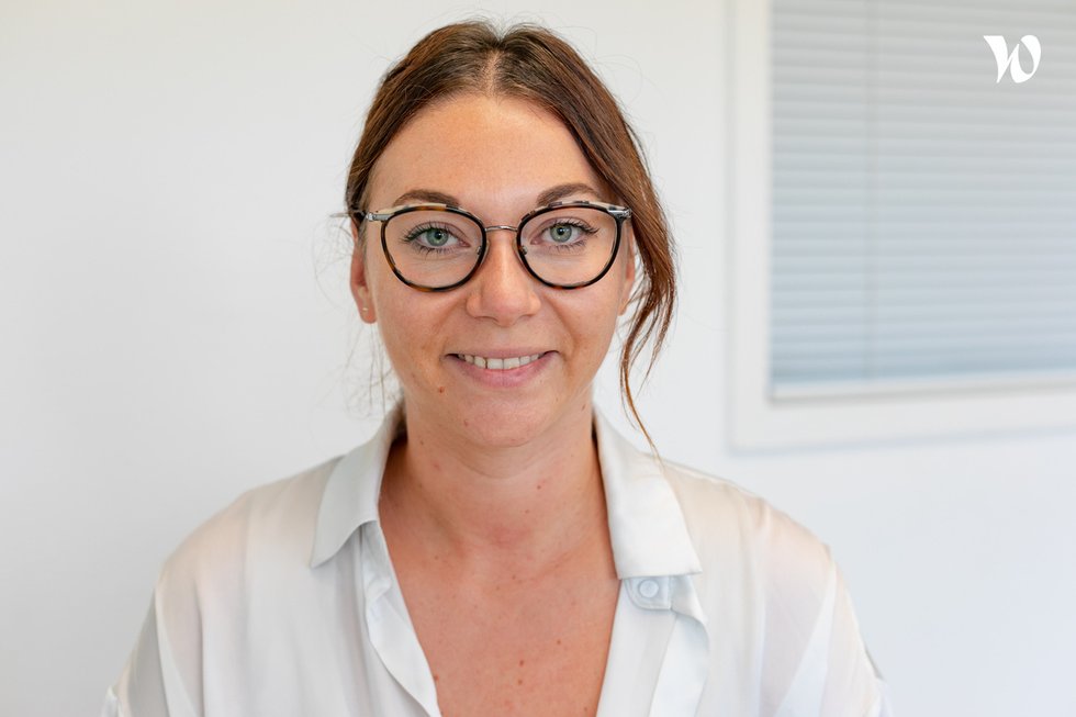 Rencontrez Estelle, Technicienne Support Clients - Arpège