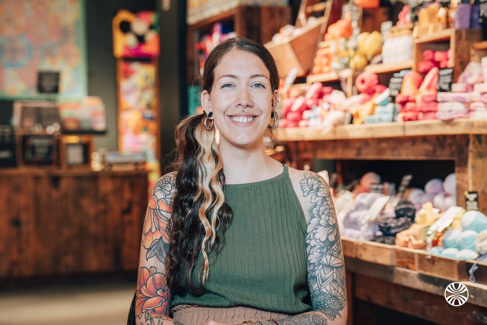 Rencontrez Jenn, Ethics Manager - LUSH | France