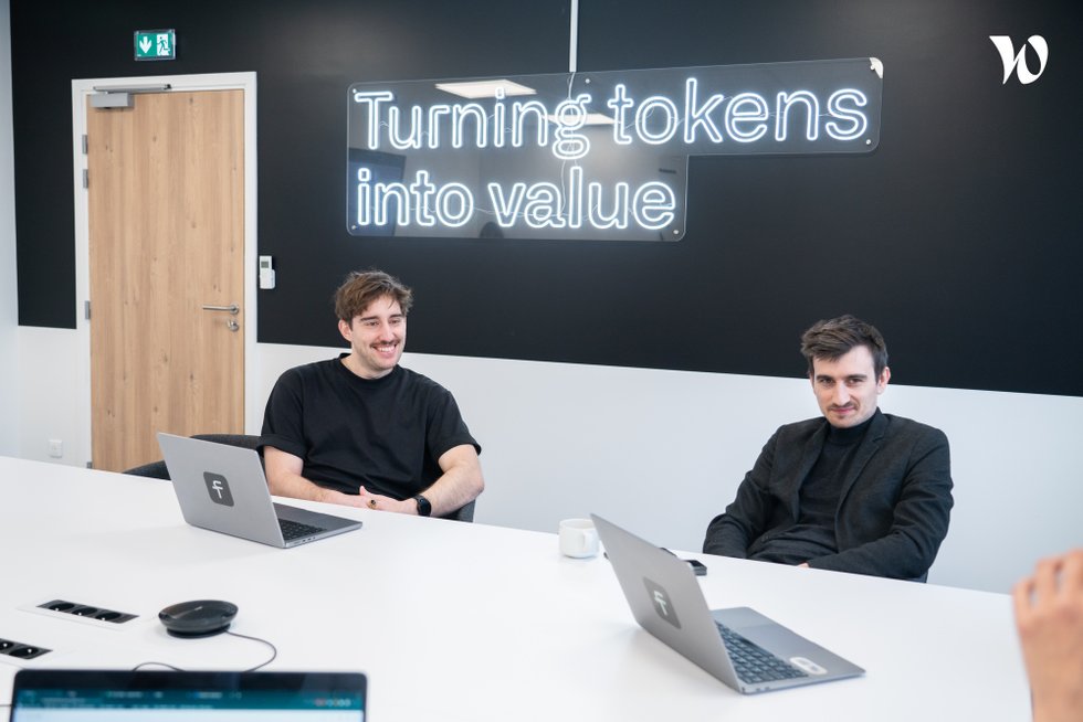 Flowdesk: pictures, videos and careers