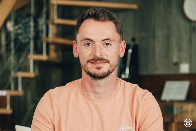 Rencontrez Antoine, Développeur Web - QOTID
